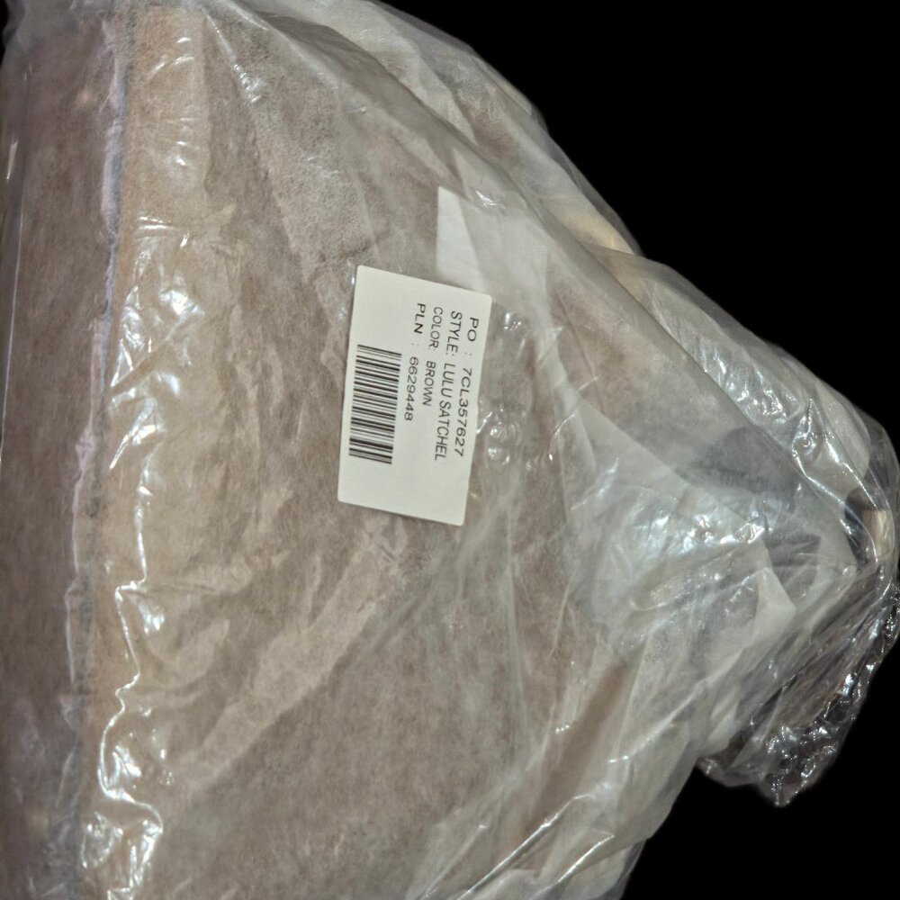 NIB Levenger Lulu Pebbled Leather Satchel